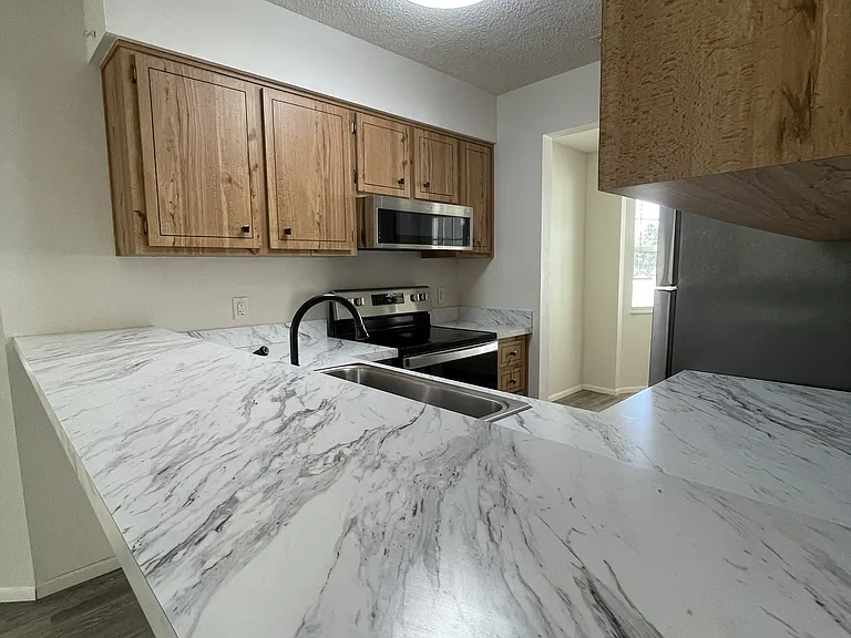 12512 Knollbrook Ln — Photo 12