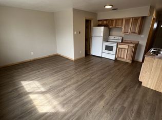 503 1/2 9th Ave SE APT 4, Sidney, MT 59270