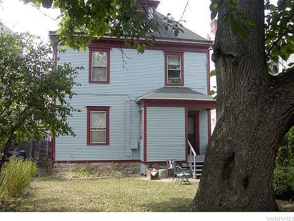 4th image of 787 Ashland Ave
