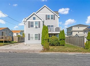 16 Homestead Rd, Narragansett, RI 02882