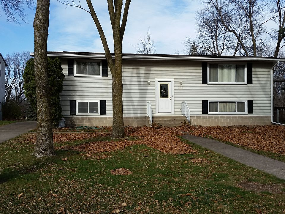 1st image of 235 Thompson Ave W