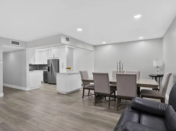 820 Sky Pine Way #H2, Greenacres, FL 33415