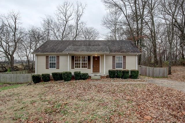 1st image of 755 Princeton Cir