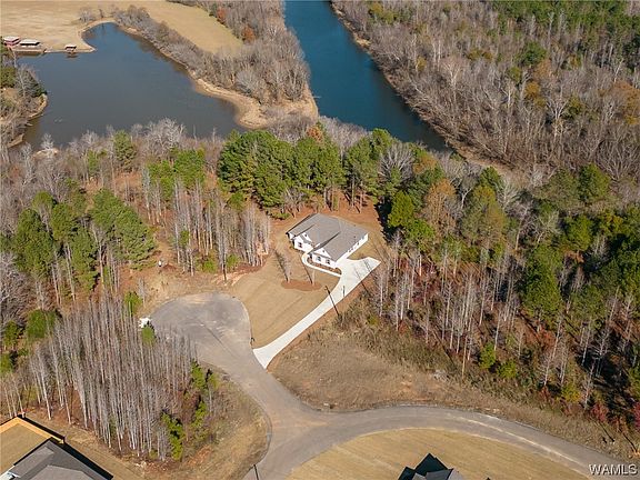 3rd image of 11829 Meadowview Dr