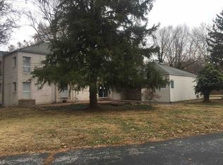 702 Watson Ln, Henderson, KY 42420