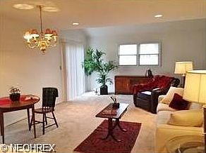 3rd image of 385 Pineview Dr NE