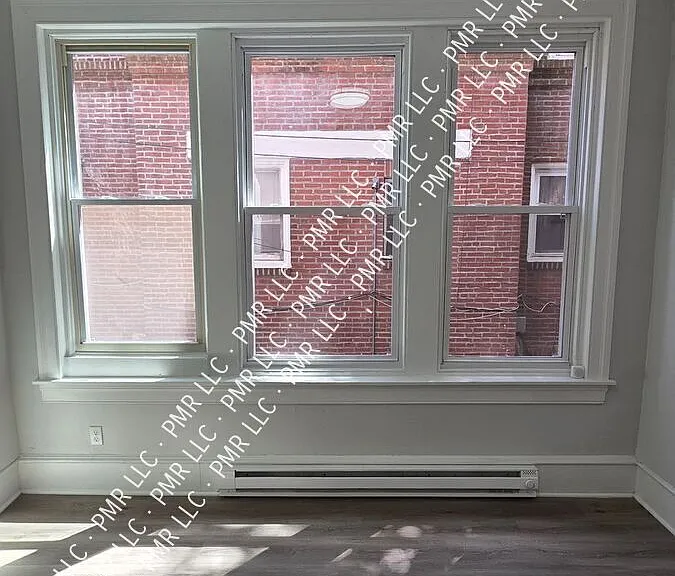 5028 N 12th St #1 — Photo 8