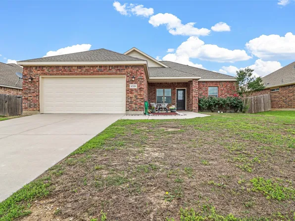 4109 Bridle Path Ln, Sanger, TX 76266