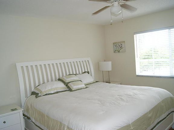 3rd image of 3615 NW Mediterranean Ln