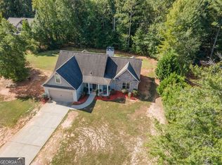 289 Hickory Hills Dr, Newnan, GA 30263