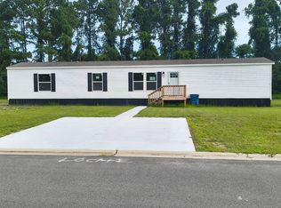 146 Merritt Cir, Brunswick, GA 31520