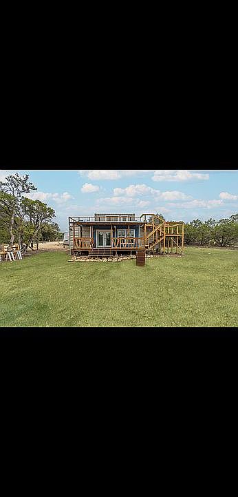 1st image of 132 Spanish Oak Dr