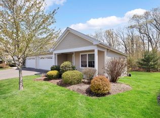 73 Cherry Dr #73, Wilbraham, MA 01095