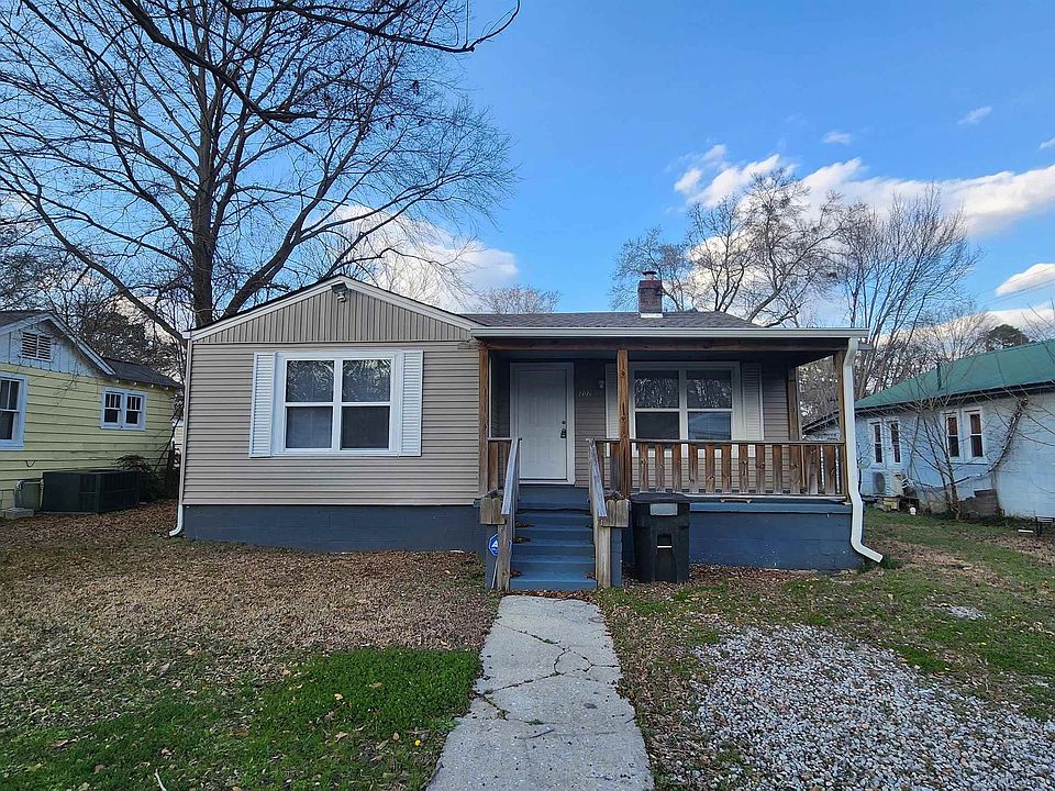 1st image of 202 Fairy Ave
