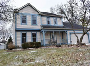 1620 Charles Ave, Algonquin, IL