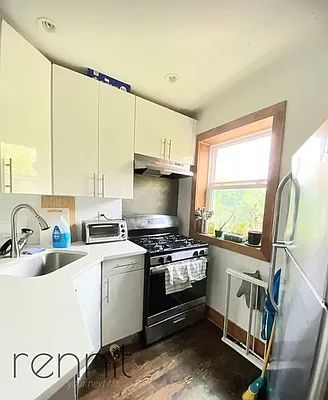 Rented by Rennit Inc. | media 18