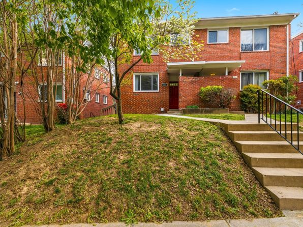 204 Webster St NE APT 1