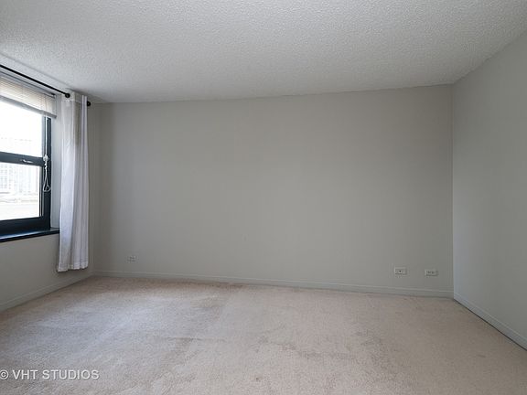 5th image of 3660 N Lake Shore Dr APT 505