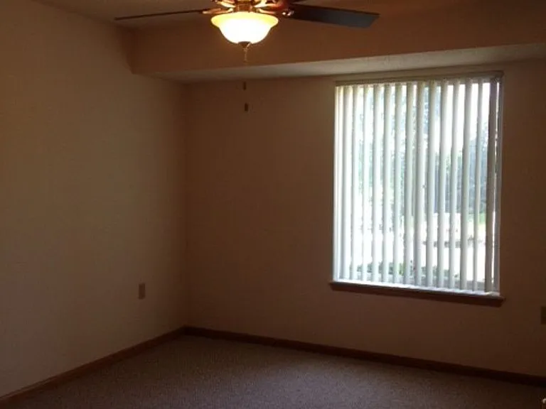 Seminole Woods Apartments — Photo 105