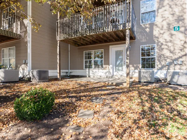 858 Malabu Dr APT 5000, Lexington, KY 40502