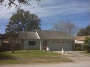 12324 102nd St, Largo, FL 33773