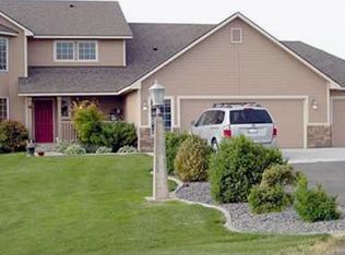 97003 E Brooklyn Dr, Kennewick, WA 99338