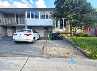 88 Glendower Cir, Toronto, ON M1T 2Z4