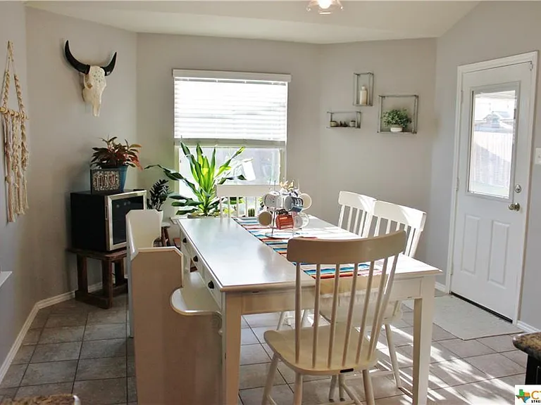 5322 Cicero Dr — Photo 11