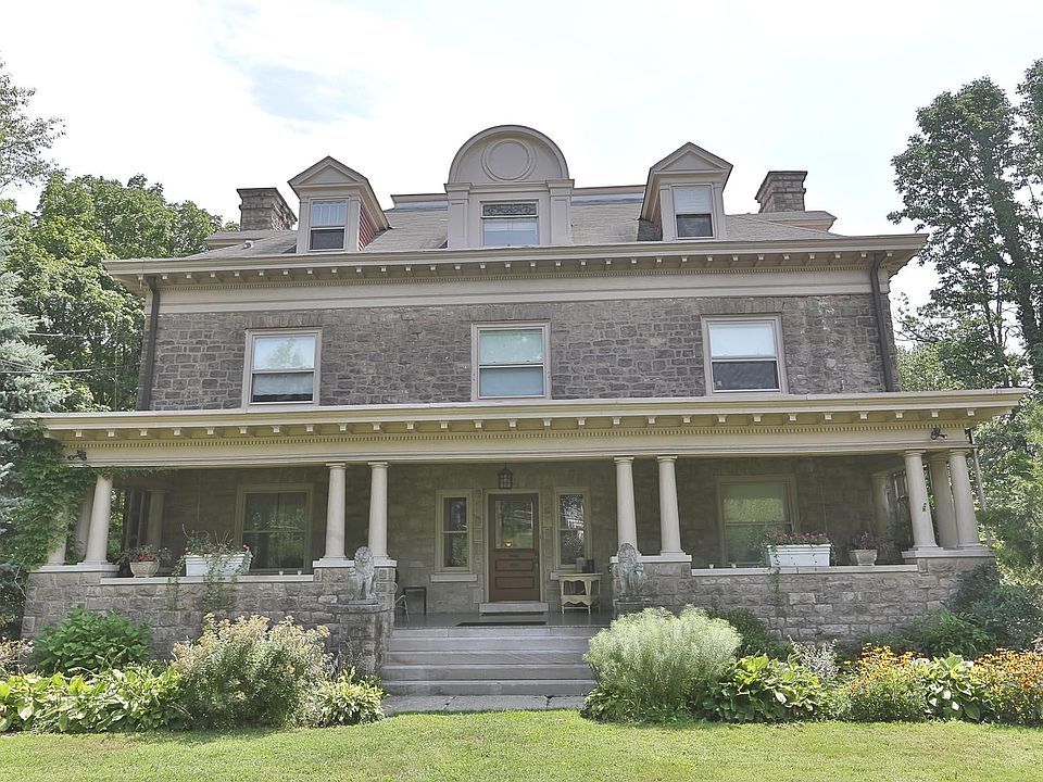 Front, Exterior