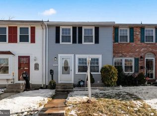 5333 King Arthur Cir, Rosedale, MD 21237