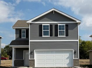 2501 Semillon St, Oswego, IL 60543