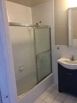 Rented by Bahar Management | media 39