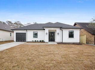 210 Dunleith Dr, Destrehan, LA 70047
