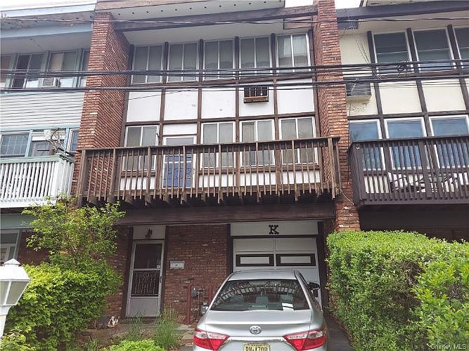 1st image of 102 Coolidge St