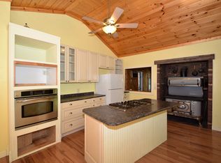 N9305 Tamarack Rd, Whitewater, WI 53190