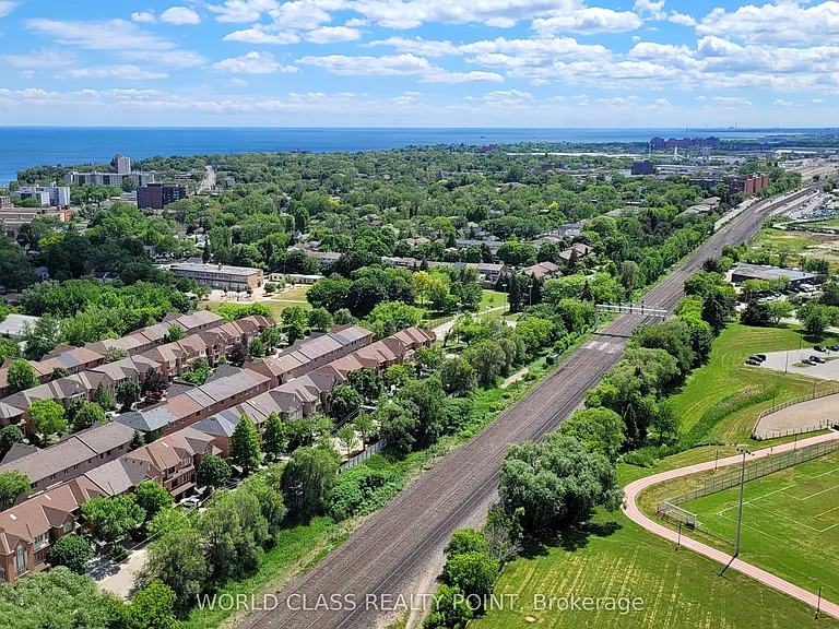 155 Legion Rd N #Penthouse 2907 — Photo 23