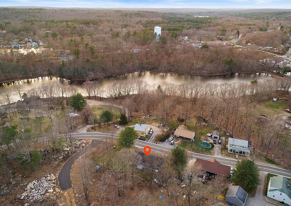 46 Reservoir Rd, Pascoag, RI 02859 Zillow