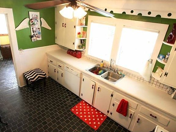 Kitchen 3