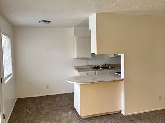 5th image of 628 Berrydale Ave APT 15