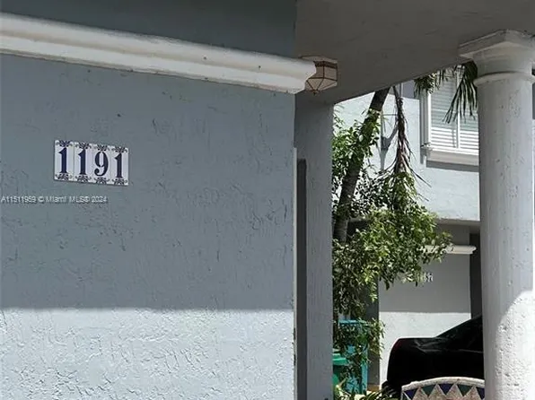 (undisclosed Address), Miami, FL 33182