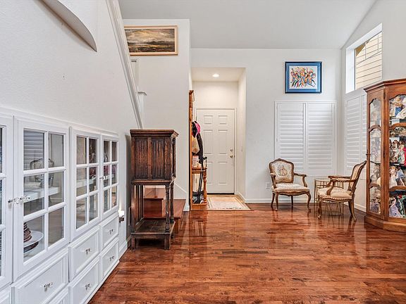 3rd image of 1378 Lubeck Street