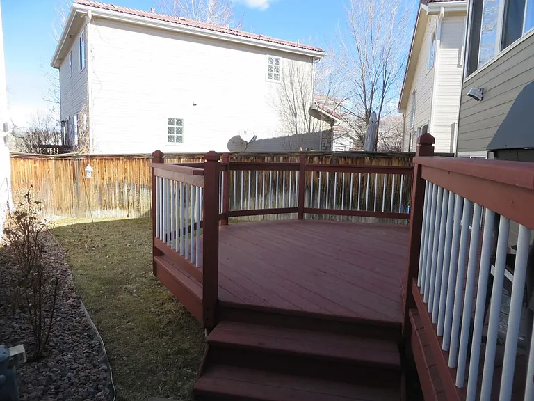1533 Laurenwood Way — Photo 4