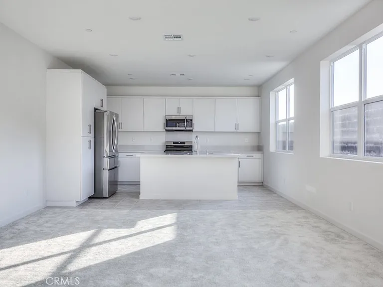 15812 Caterpillar Dr — Photo 12