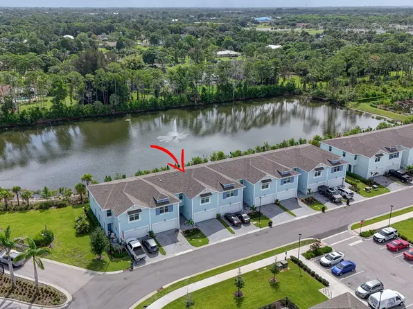 5786 SE Edgewater Circle, Stuart, FL 34997
