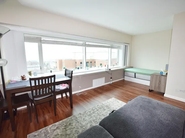 555 E William St APT 17B, Ann Arbor, MI 48104