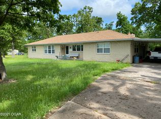 11720 Azalea Dr, Joplin, MO 64804