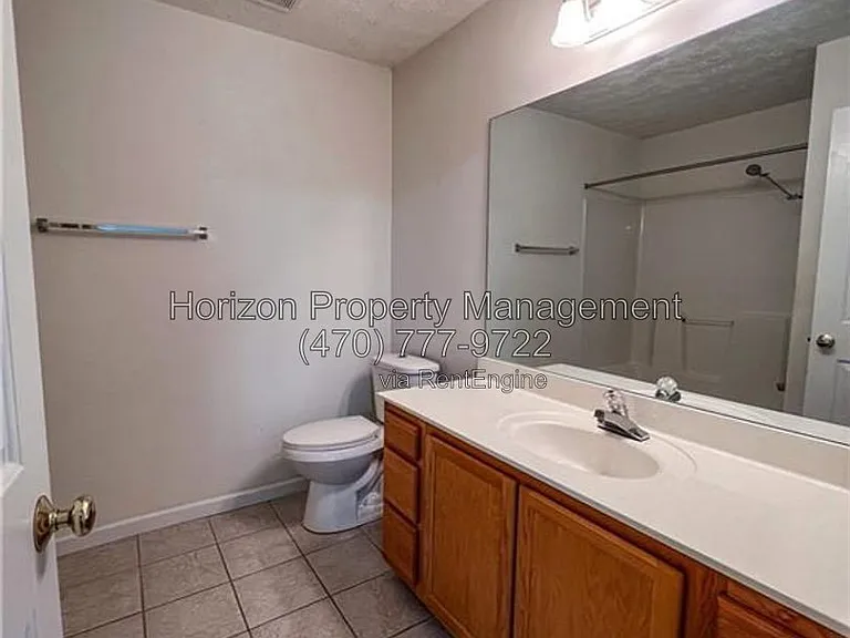 3971 Hidden Hollow Dr — Photo 13