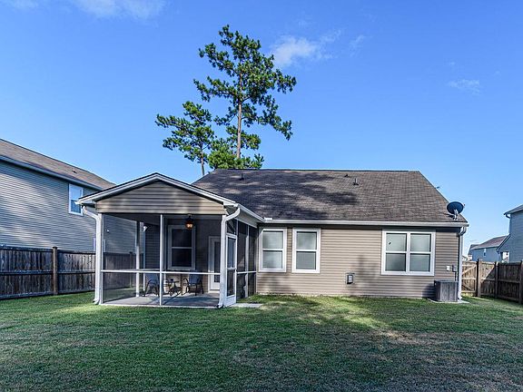2nd image of 219 Old Carolina Dr