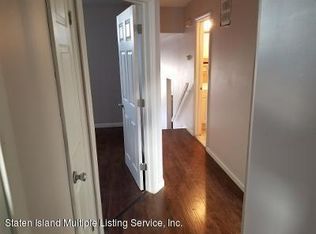32 Victoria Rd, Staten Island, NY 10312