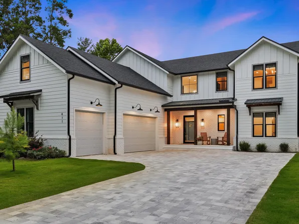 411 W Point Washington Rd, Pt Washington, FL 32459